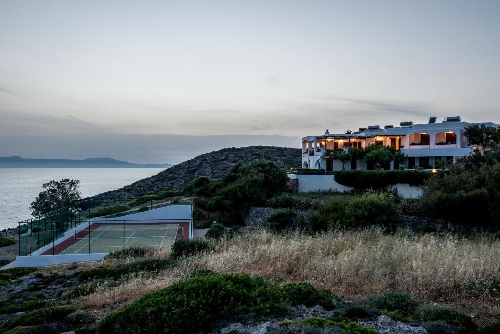 Отдых в отеле Villa Alianthos