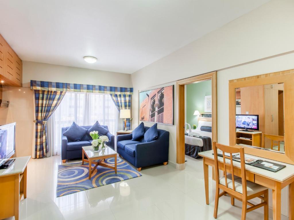 Golden Sands Hotel Apartments photos and reviews
