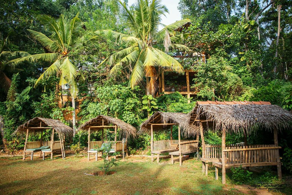 Туры в отель Jungle Village by Thawthisa Унаватуна