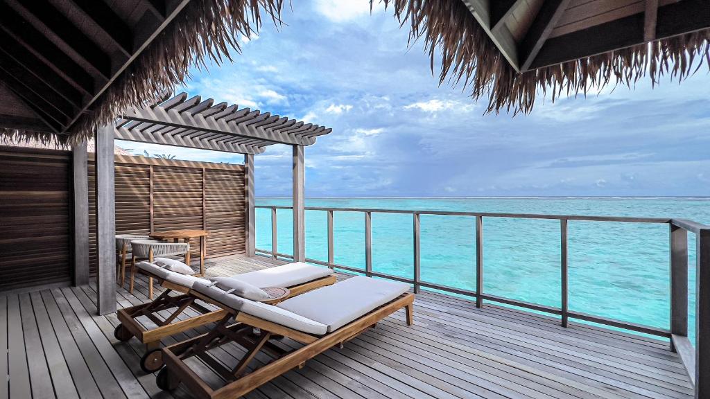 Отзывы об отеле Barcelo Whale Lagoon Maldives