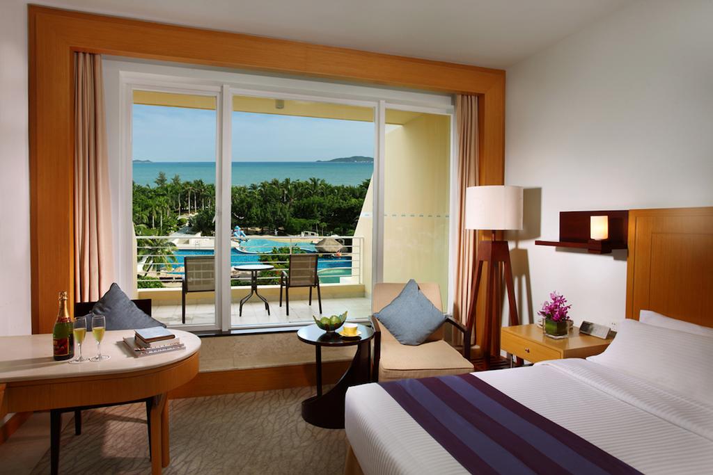 Отдых в отеле Days Hotel & Suites Sanya Resort (ex. Wanjia Hotel Sanya Resort)