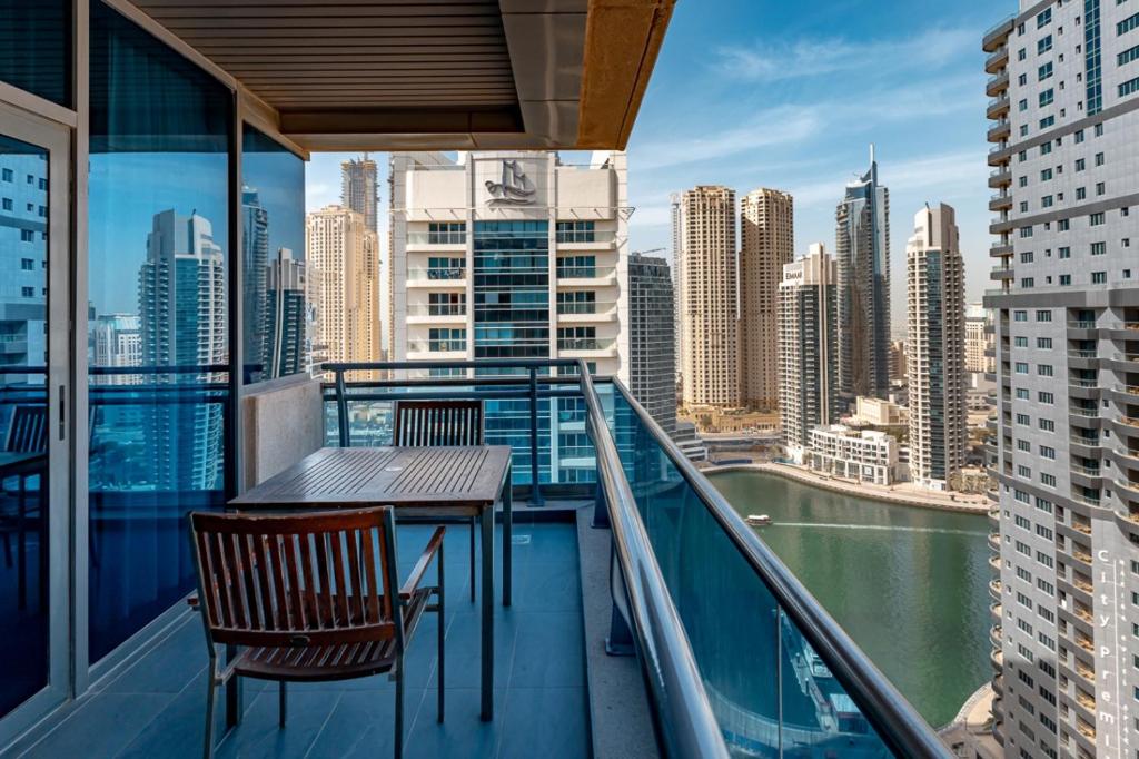 Radisson Blu Residence Dubai Marina, развлечения