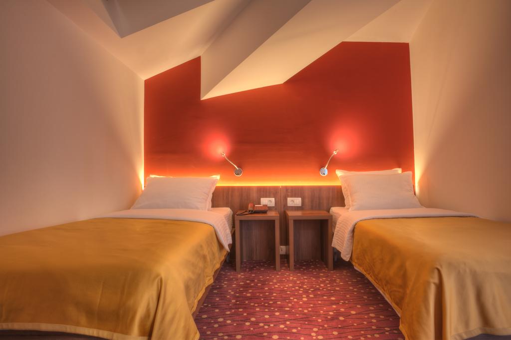 Hotel Pine Черногория цены