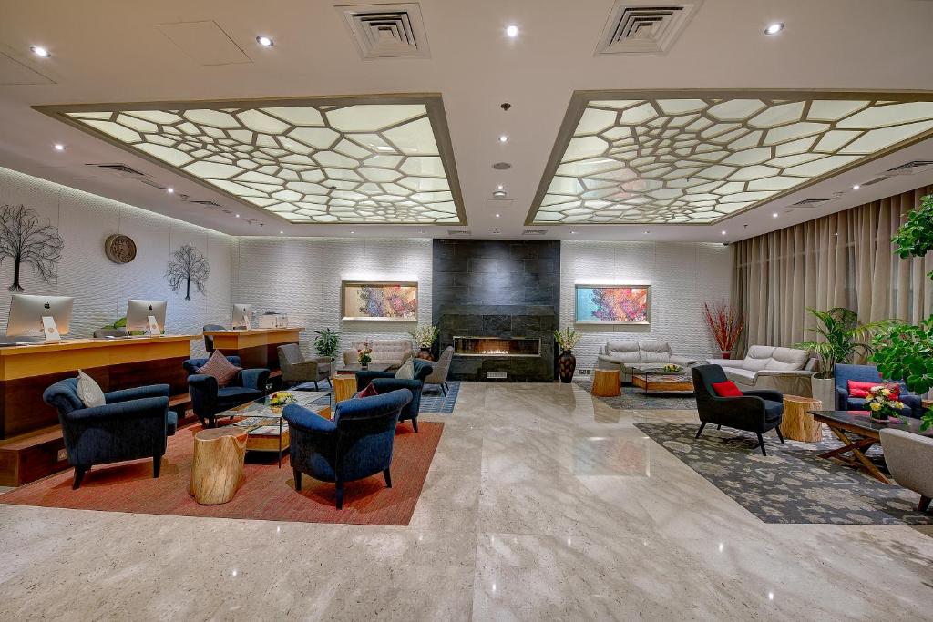 Grandeur Hotel Al Barsha, 4