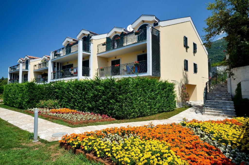 Отель, Яз, Черногория, Holiday Home De Luxe