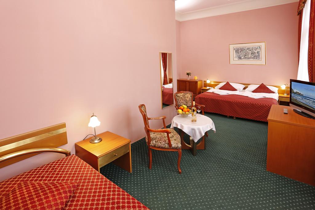 Hot tours in Hotel Smetana Vysehrad Karlovy Vary Czech Republic