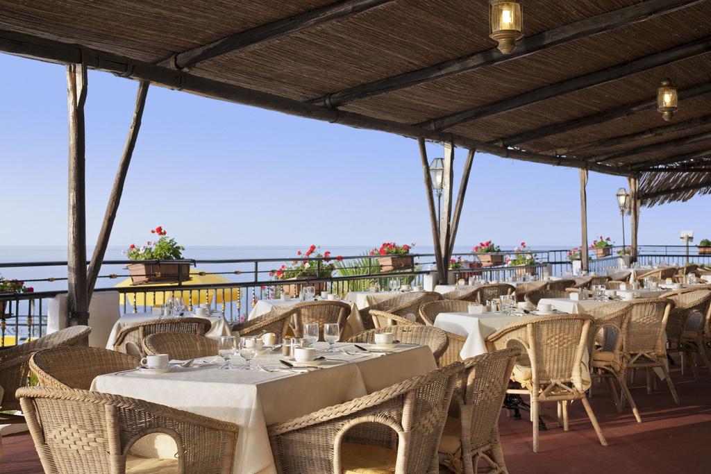 Регион Мессина Hilton Giardini Naxos