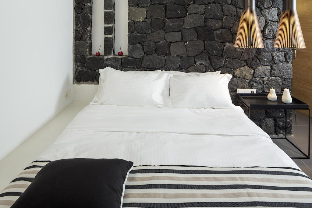 Hotel rest Aroma Suites Santorini Island