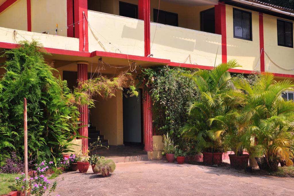 Горящие туры в отель Castelinhos Guest House ГОА северный Индия