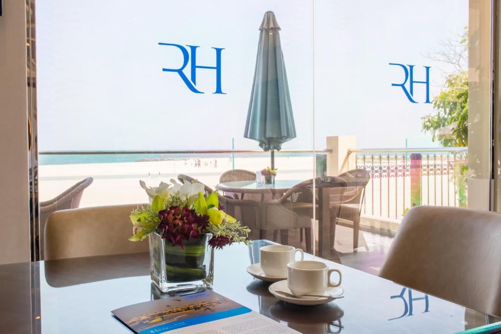 Готель, ОАЕ, Дубай (пляжні готелі), Roda Beach Resort