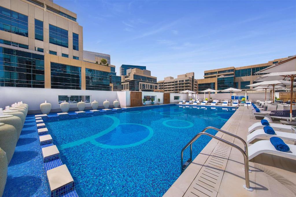 Doubletree By Hilton Dubai Business Bay, развлечения