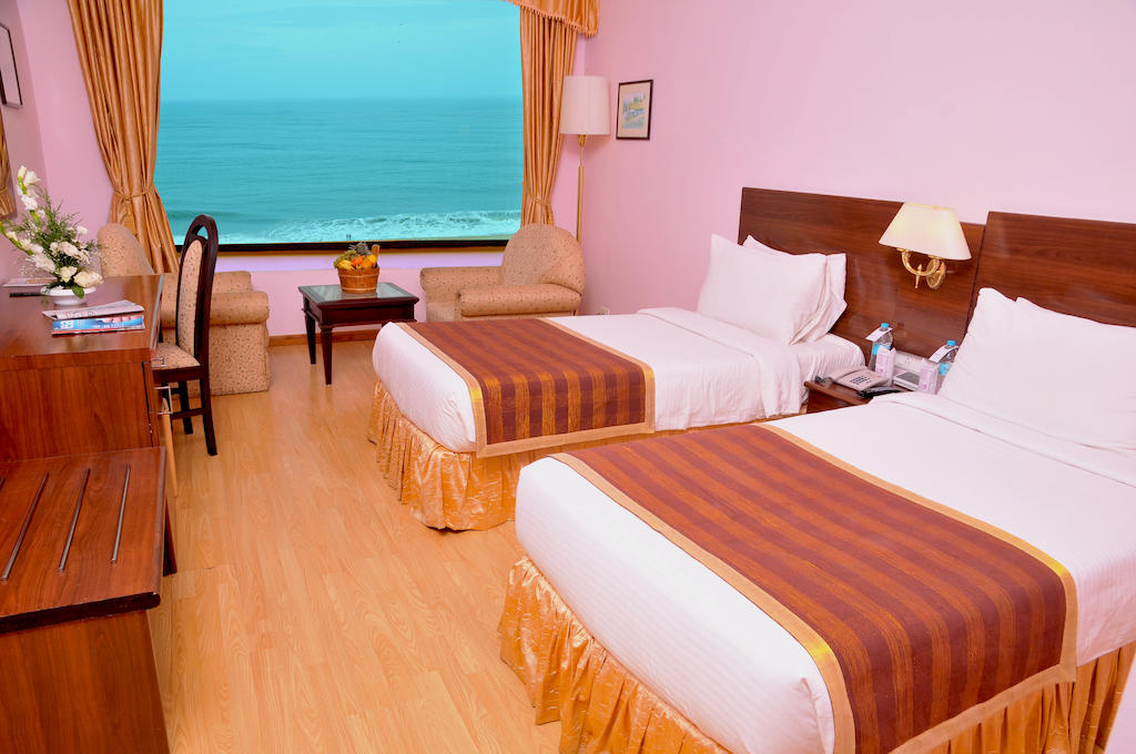 Керала, Quilon Beach Hotel Kollam, APP