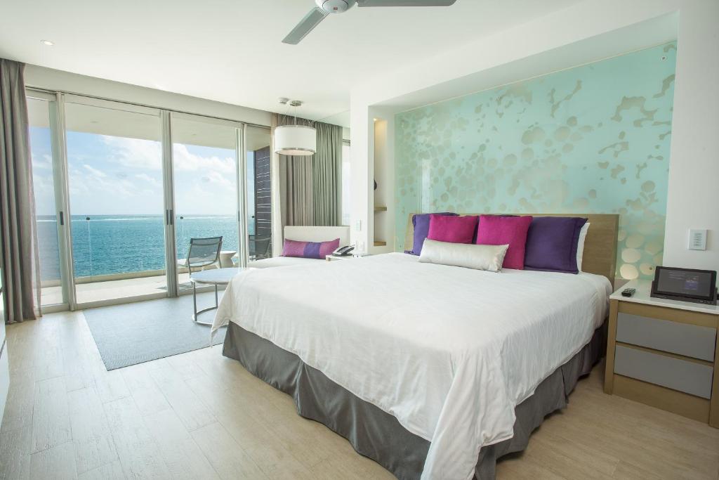 Breathless Riviera Cancun Resort & Spa Мексика ціни