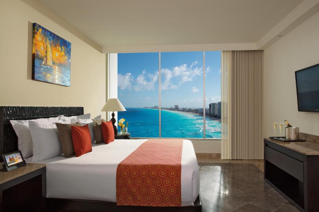 Туры в отель Krystal Grand Punta Cancun
