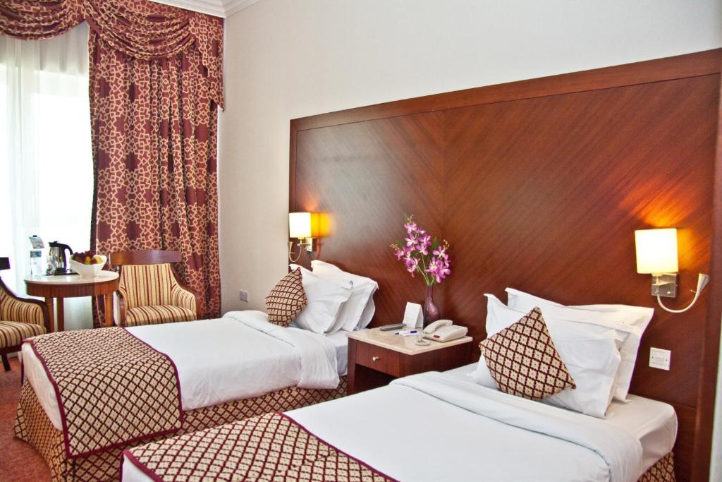 ОАЕ Regent Palace Hotel