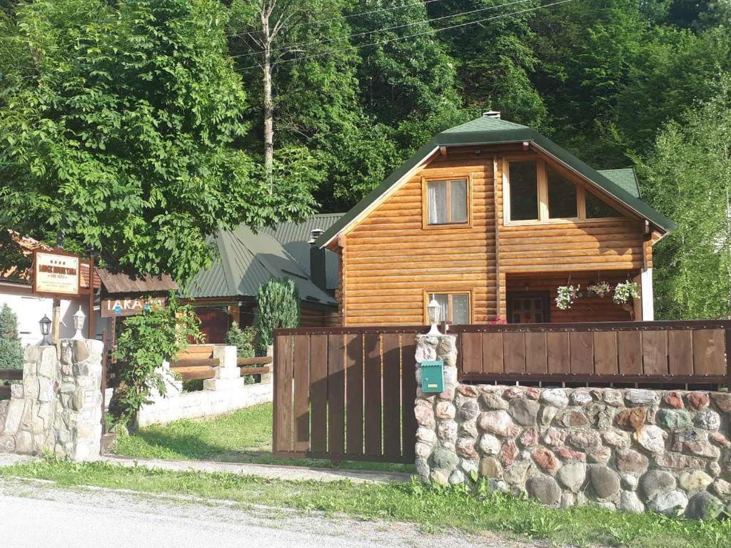 Горящие туры в отель Log House Tara Колашин Черногория