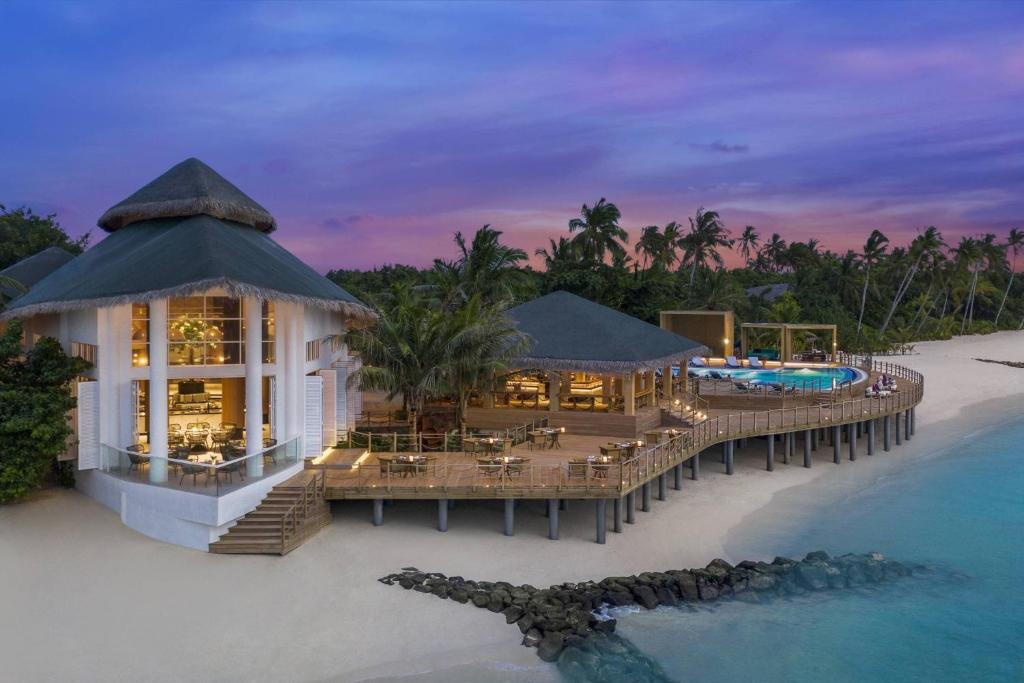 Hotel reviews, Jw Marriott Maldives