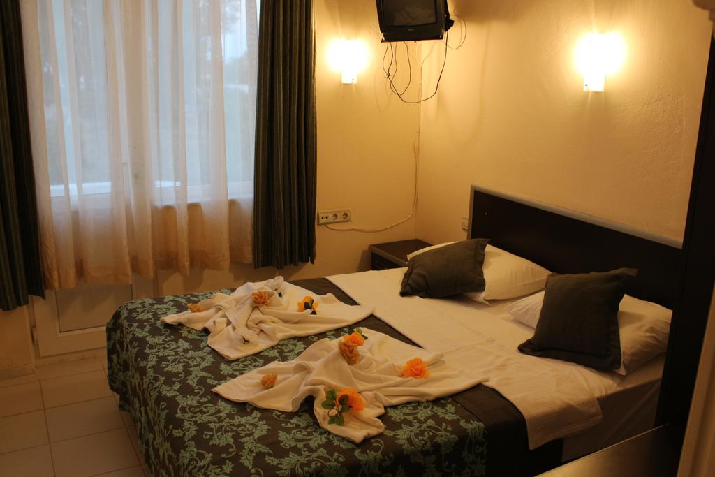 Відпочинок в готелі Ozer Park Hotel Beldibi