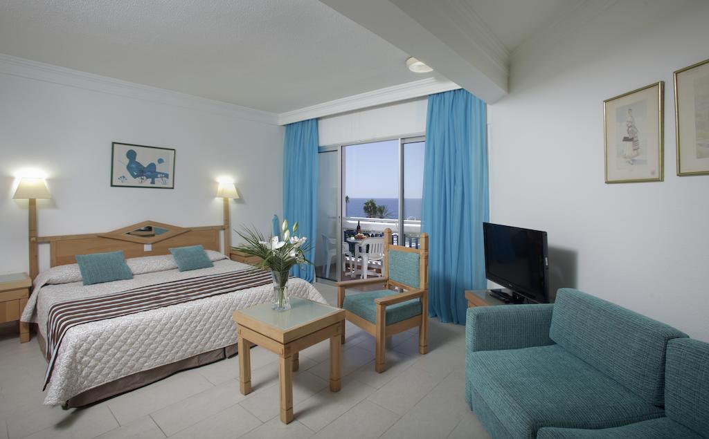 Горящие туры в отель Cypria Maris Beach Hotel and Spa (adults only)