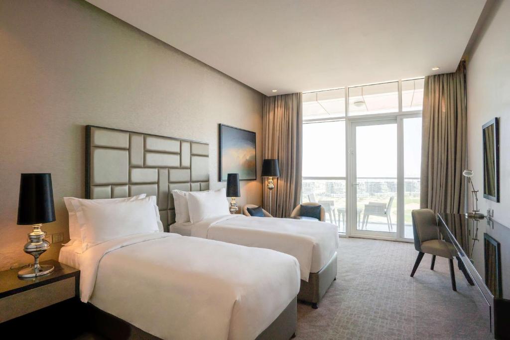 Отель, Radisson Dubai Damac Hills