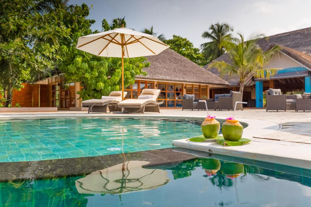 Kudafushi Resort & Spa photos and reviews