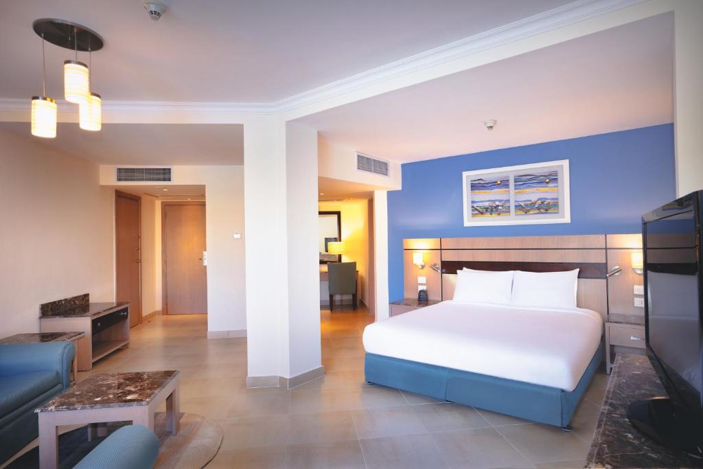 Горящие туры в отель Swiss Inn Resort Hurghada (ex. Hilton Resort Hurghada)