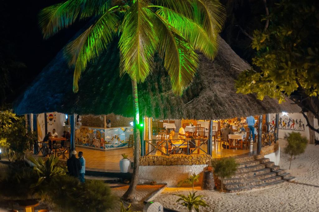 Горящие туры в отель Tiki Beach Club & Resort Паже Танзания
