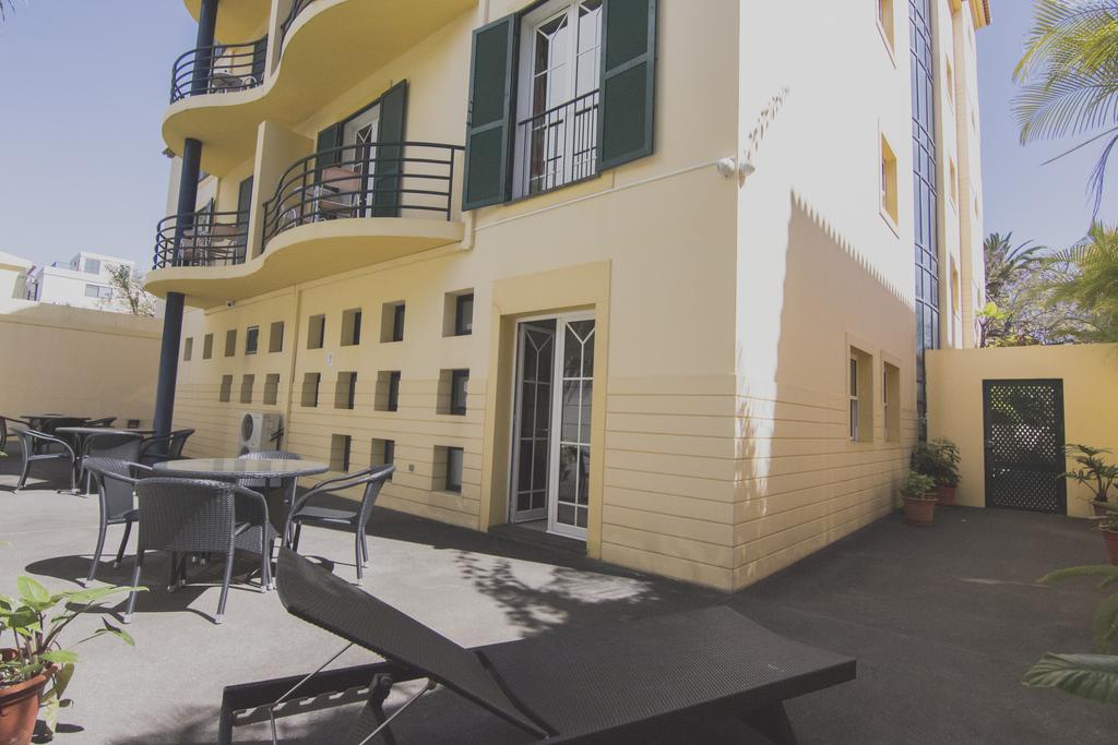 Apartamentos Avenue Park, Funchal prices