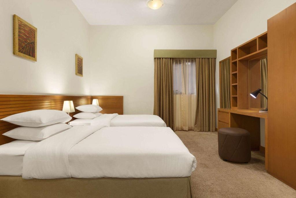 Hotel, Ramada Hotel & Suites Ajman
