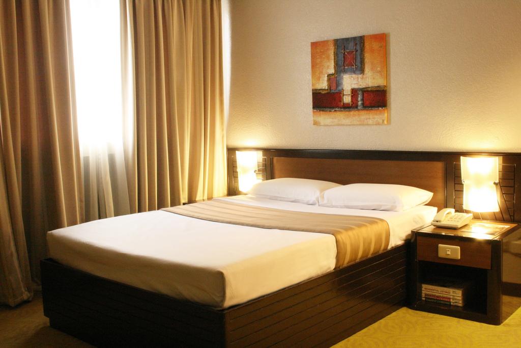 Туры в отель Rothman Hotel Манила