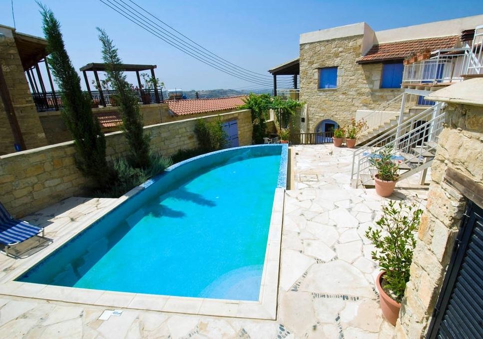 Відпочинок в готелі Cyprus Villages Лімассол