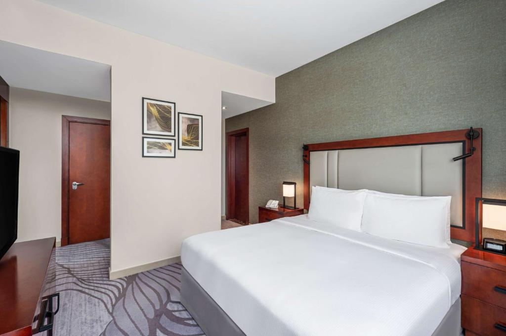 Відпочинок в готелі Doubletree by Hilton Ras Al Khaimah Рас-ель-Хайма