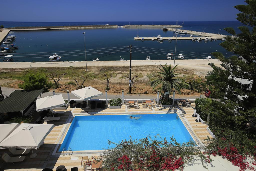 Туры в отель Kyparissia Beach Hotel