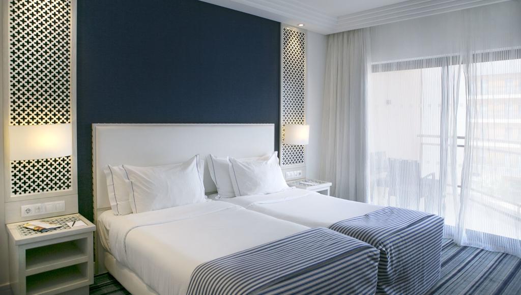 Відпочинок в готелі Real Marina Hotel & Spa Ольяу Португалія