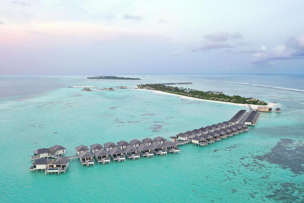 Відпочинок в готелі Le Meridien Maldives Resort & Spa Лавіані Атол Мальдіви