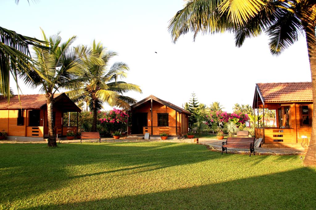 The Fern Beira Mar Resort, Goa South, India, photos of tours