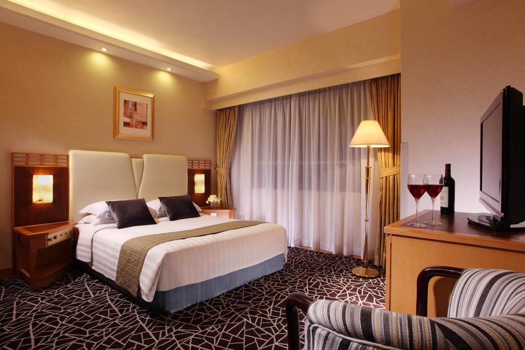 Gdh Hotel  (Guangdong Hotel Hong Kong) цена