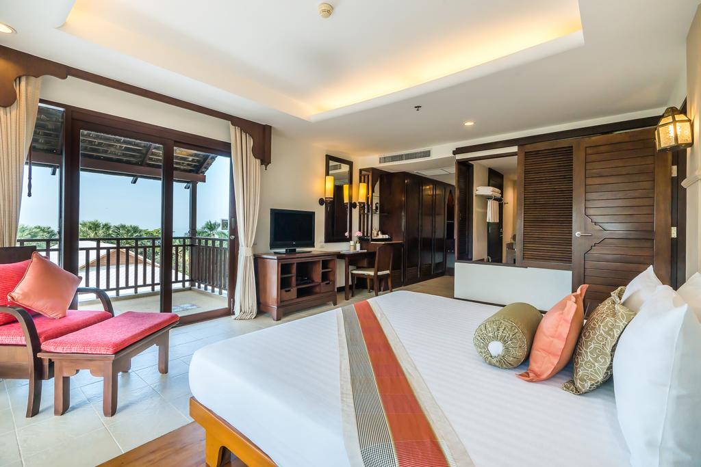 Tours to the hotel Ravindra Beach Resort Pattaya