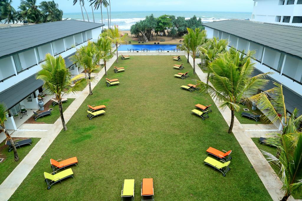 Coco Royal Beach Resort, Калутара, Шрі-Ланка, фотографії турів