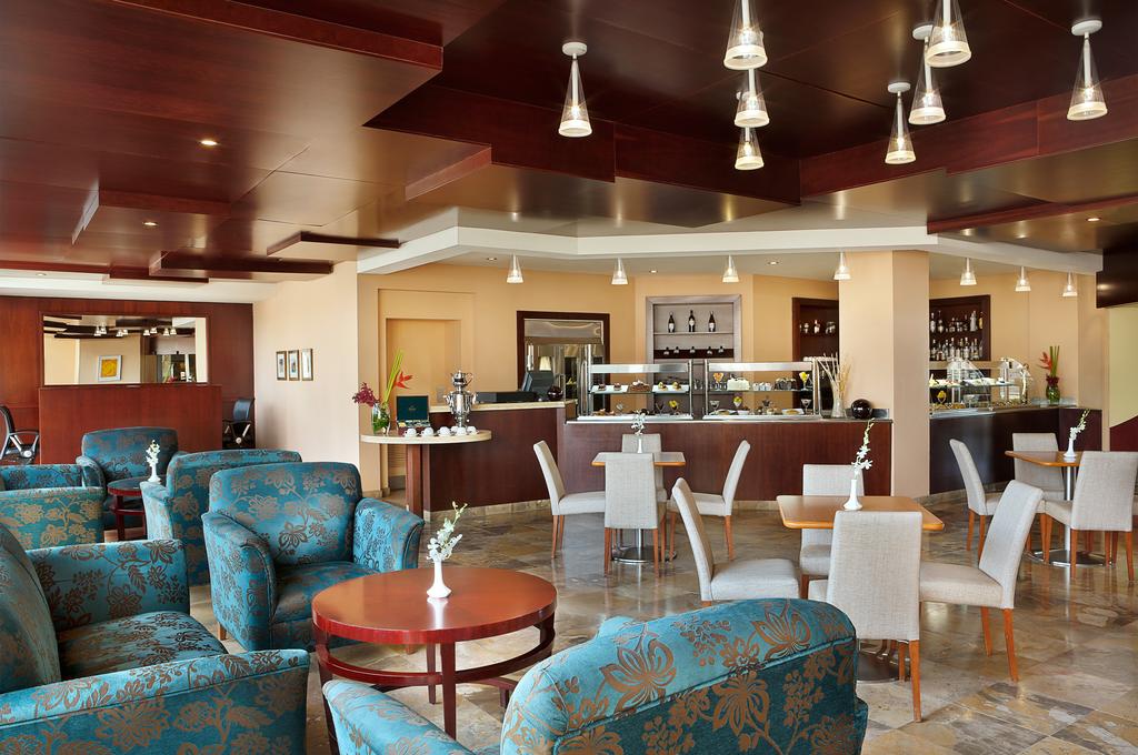 Intercontinental Aqaba Resort, харчування