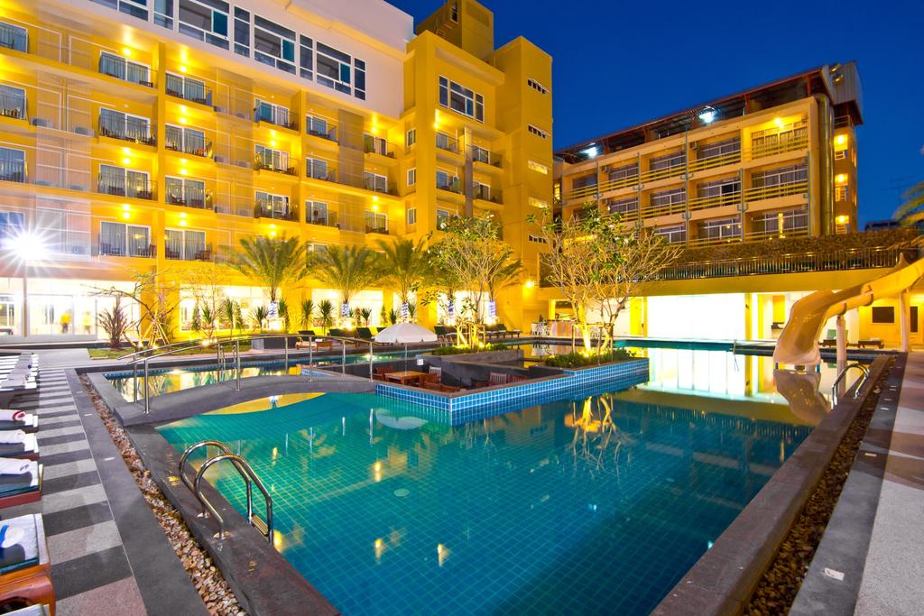 Pattaya, Grand Bella Hotel, 4