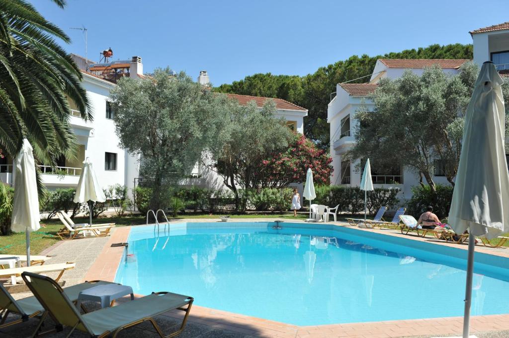 Niki Hotel Apartments Греція ціни
