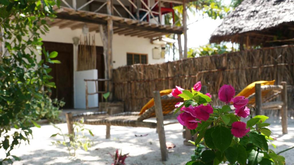 Тури в готель Barefoot Zanzibar Мічамві