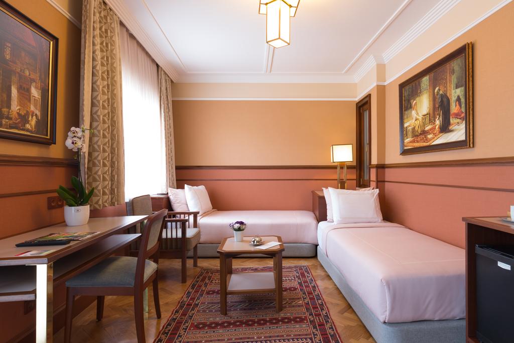 Горящие туры в отель Lalahan Hotel Стамбул