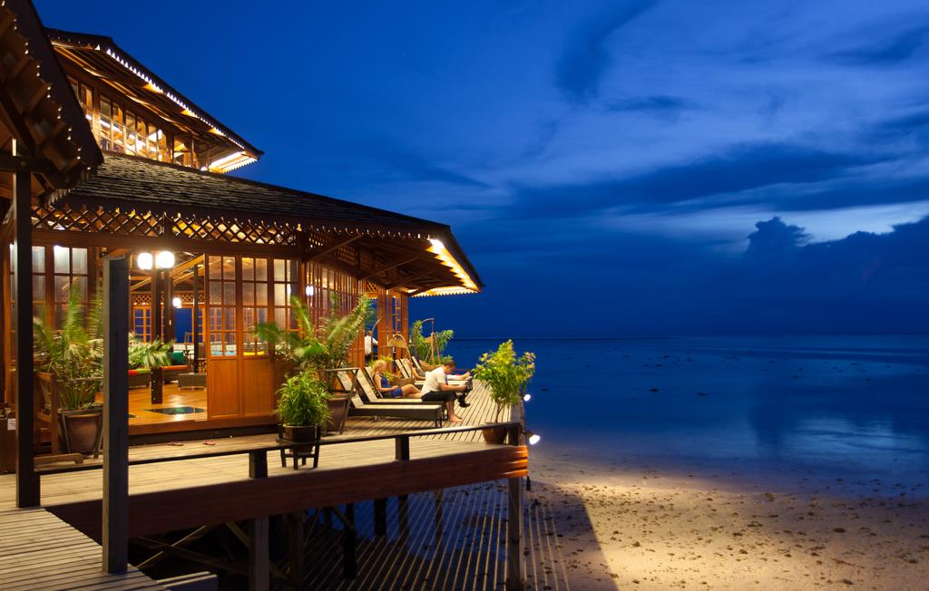 Відпочинок в готелі Lankayan Island Dive Resort