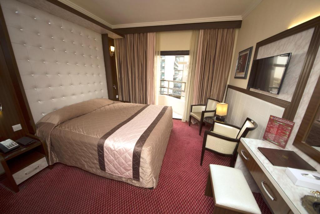 Горящие туры в отель Al Khaleej Grand Hotel