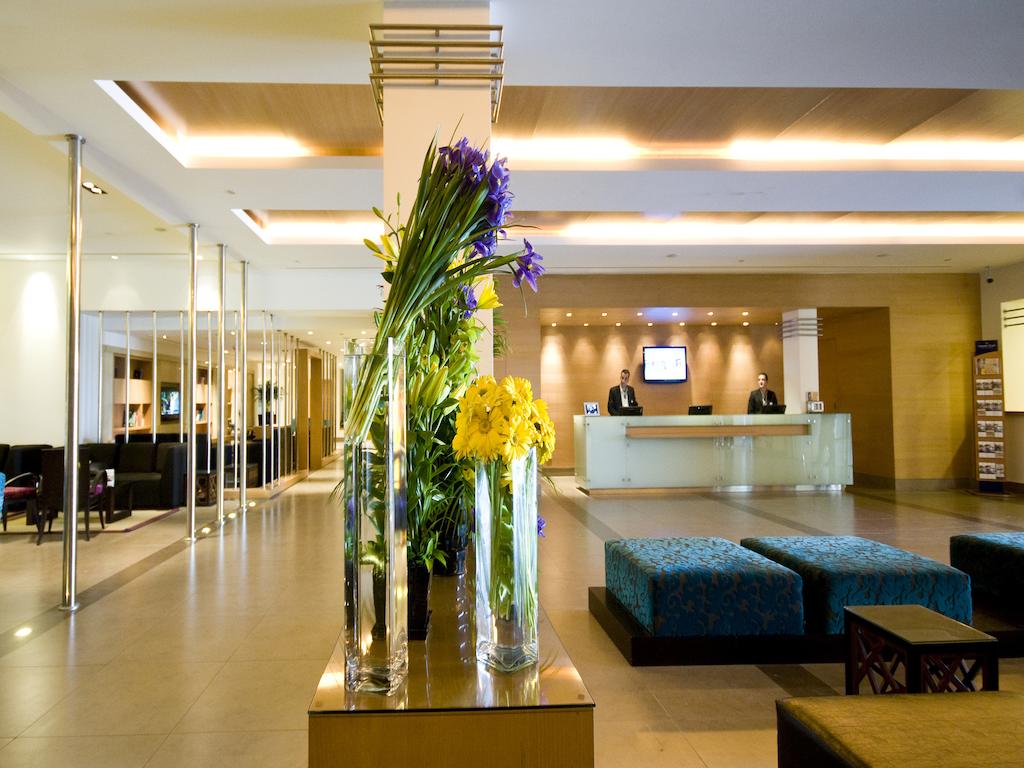Amman Airport Hotel cena