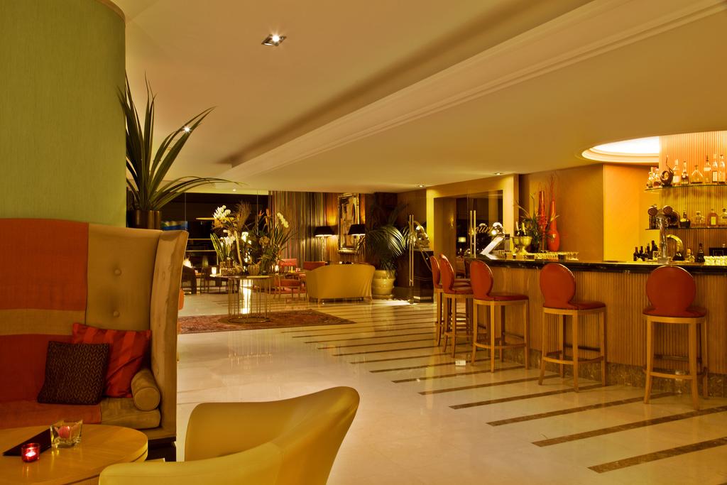 Горящие туры в отель Cascais Miragem Hotel Кашкайш