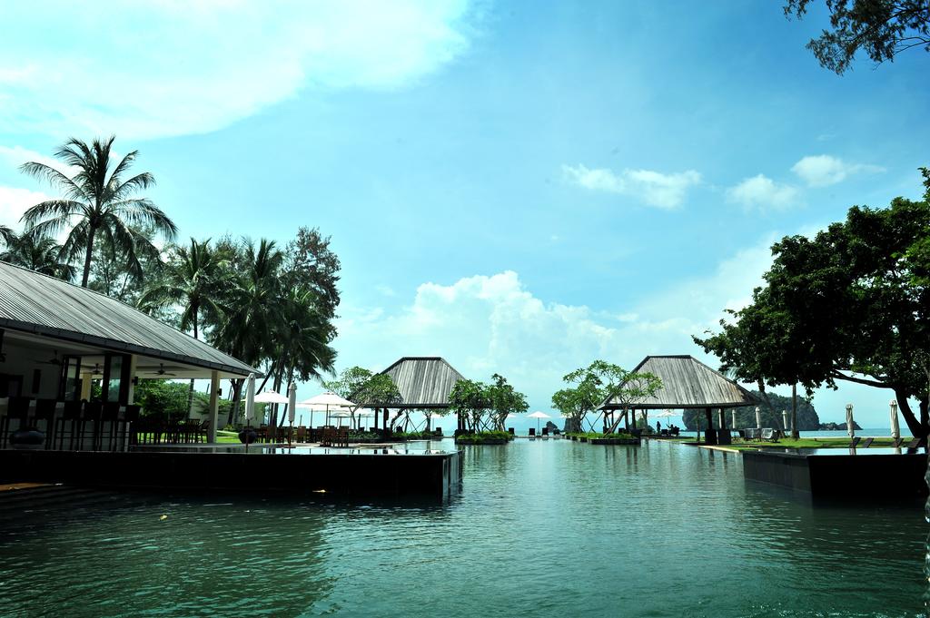 Tanjung Rhu  Resort Langkawi, Лангкави цены