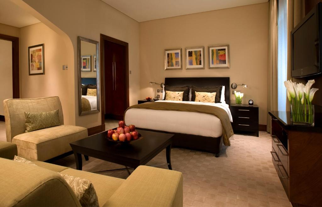 Отзывы об отеле Shangri-La Hotel Apartments Qaryat Al Beri